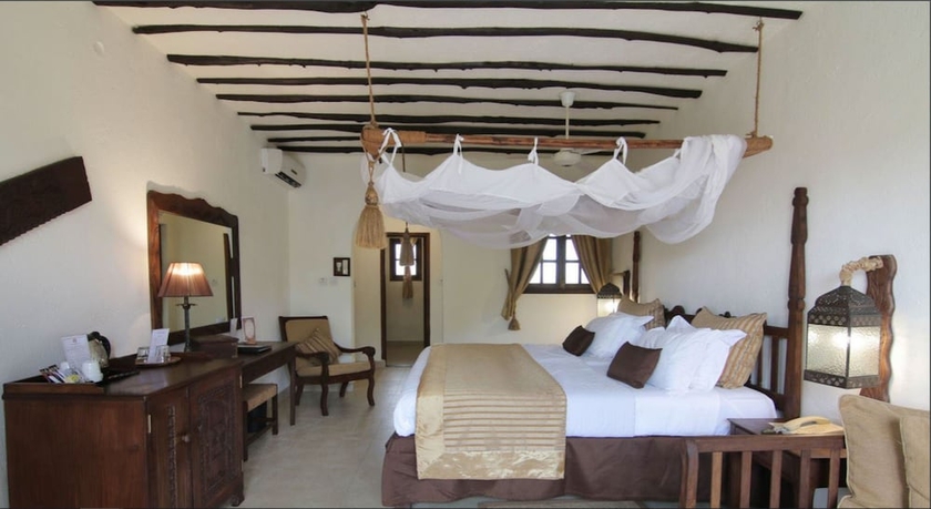 Imagen de la habitación del Hotel Breezes Beach Club and Spa. Foto 5