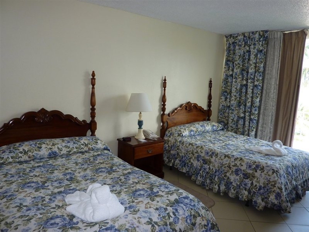 Imagen general del Hotel Breezes Resort Bahamas All Inclusive. Foto 1