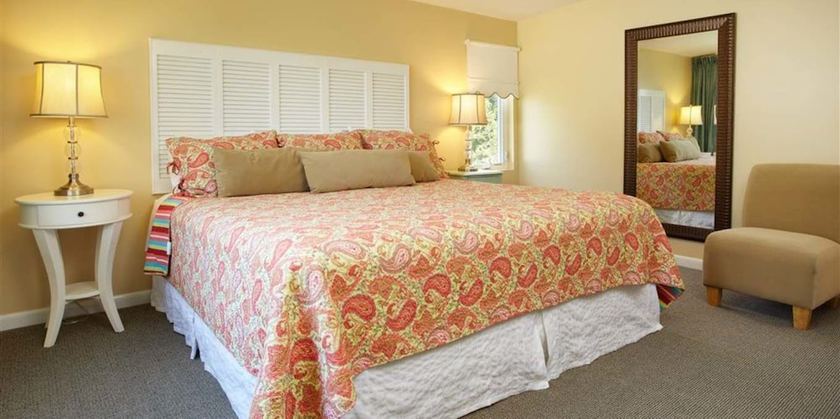 Imagen de la habitación del Hotel Breezeway Resort. Foto 12