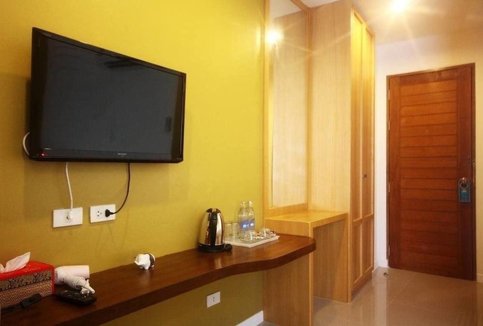 Imagen de la habitación del Hotel Breezotel. Foto 9