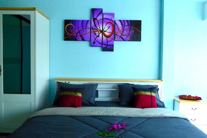 Imagen de la habitación del Hotel Breezy House Jomtien. Foto 21