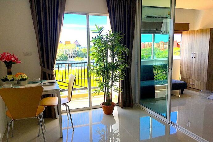 Imagen general del Hotel Breezy Room Jomtien. Foto 7