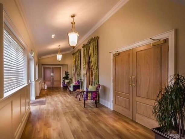 Imagen de los interiores del Hotel Breffni Arms. Foto 19