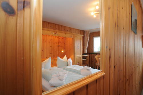 Imagen de la habitación del Hotel Breggers Schwanen 4*** Hochtal Spa. Foto 15
