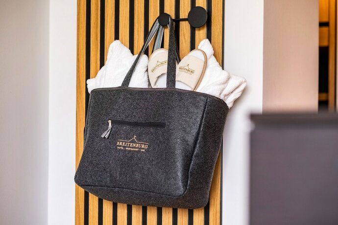 Imagen de la habitación del Hotel Breitenburg. Foto 18