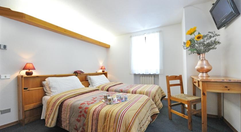 Imagen de la habitación del Hotel Breithorn. Foto 3