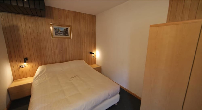Imagen de la habitación del Hotel Breithorn Lodge. Foto 11