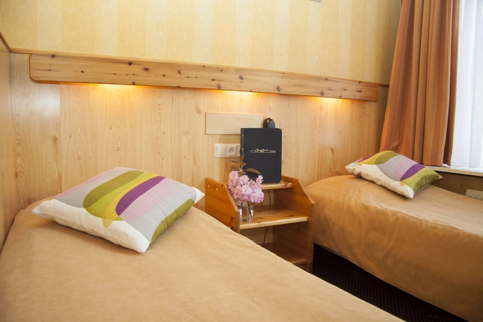 Imagen de la habitación del Hotel Breitner. Foto 8