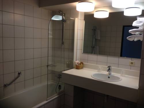 Imagen de la habitación del Hotel Bremberg. Foto 5