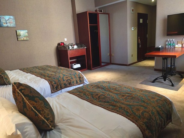 Imagen de la habitación del Hotel Bremen Central Avenue. Foto 4