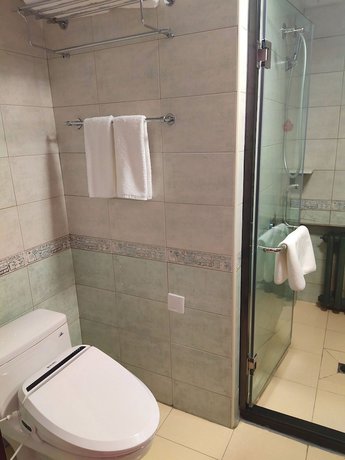 Imagen de la habitación del Hotel Bremen Central Avenue. Foto 6