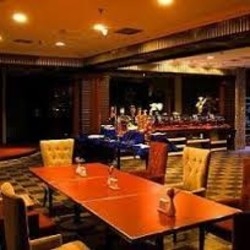 Imagen del bar/restaurante del Hotel Bremen Holiday Harbin. Foto 2