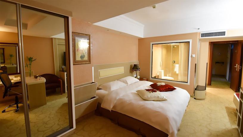 Imagen de la habitación del Hotel Bremen Sophia Church. Foto 14