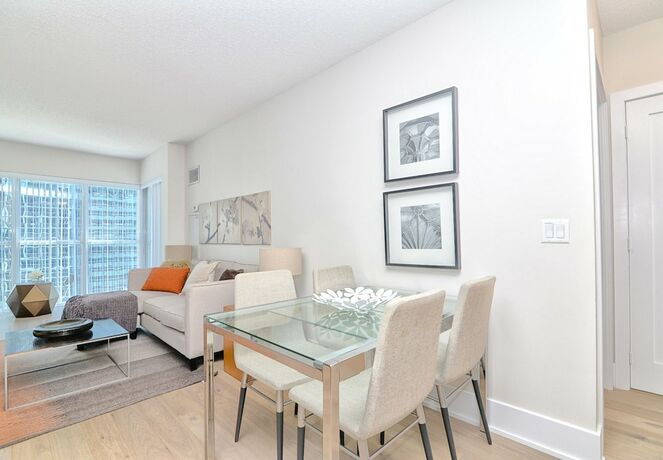 Imagen general del Hotel Bremner Blvd-CN Tower-Union Station. Foto 7