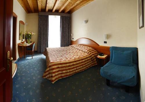Imagen de la habitación del Hotel Brennero, Bassano Del Grappa. Foto 16