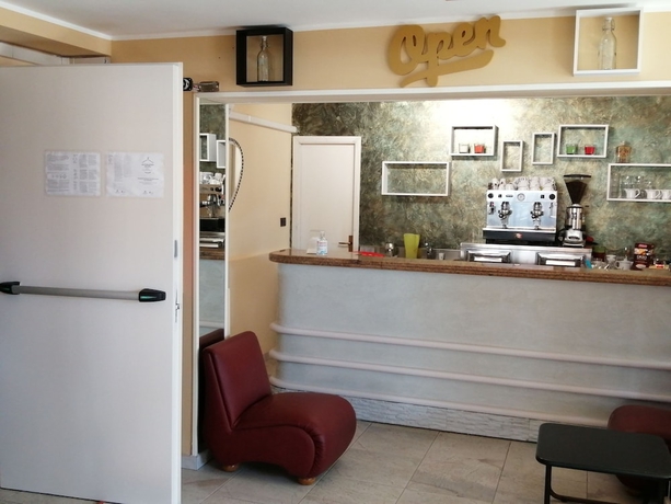 Imagen del bar/restaurante del Hotel Brennero, Rimini. Foto 5