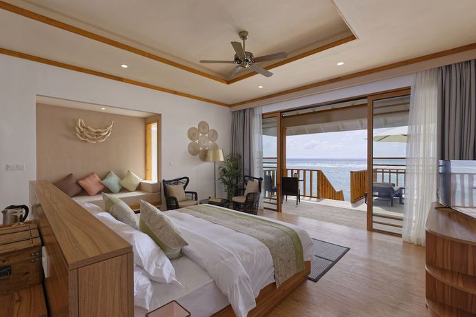 Imagen de la habitación del Hotel Brennia Kottefaru. Foto 9