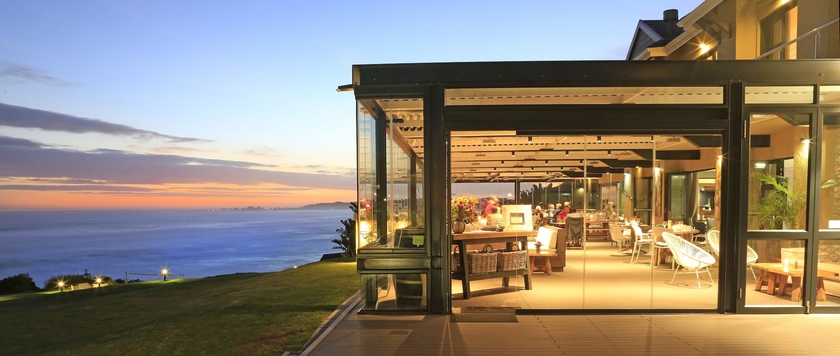 Imagen de los interiores del Hotel Brenton Haven Beachfront Resort. Foto 19