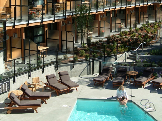 Imagen general del Hotel Brentwood Bay Resort and Spa. Foto 5