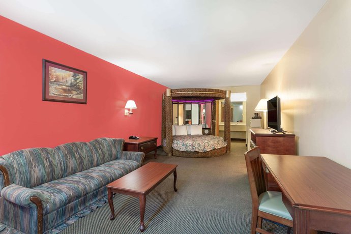 Imagen de la habitación del Hotel Brentwood Inn & Suites de Glen Allen. Foto 12