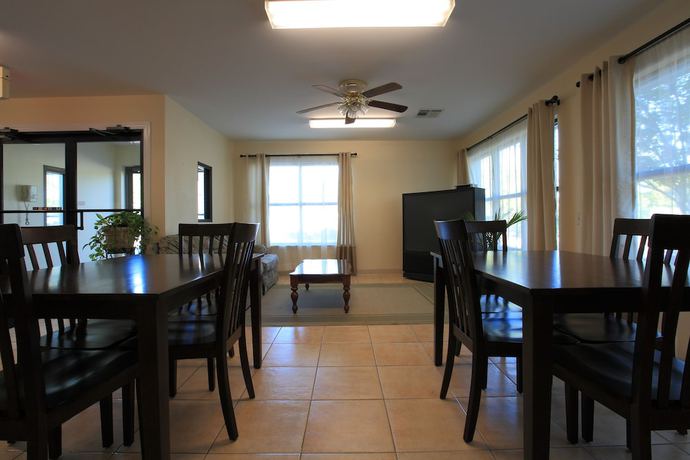 Imagen del bar/restaurante del Hotel Brentwood Inn & Suites de Glen Allen. Foto 2