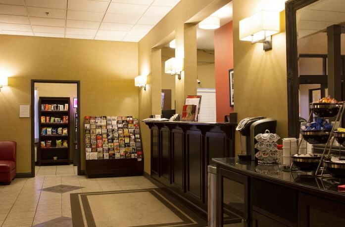 Imagen general del Hotel Brentwood Suites, Brentwood. Foto 13