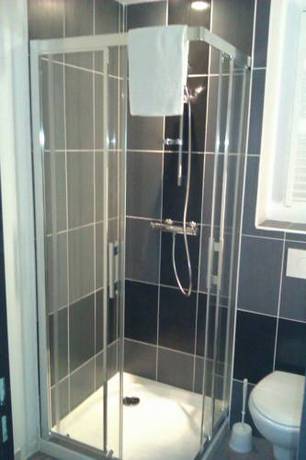 Imagen de la habitación del Hotel Bress Sa&ocirc;ne. Foto 14