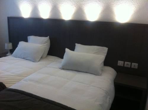 Imagen de la habitación del Hotel Bress Sa&ocirc;ne. Foto 16