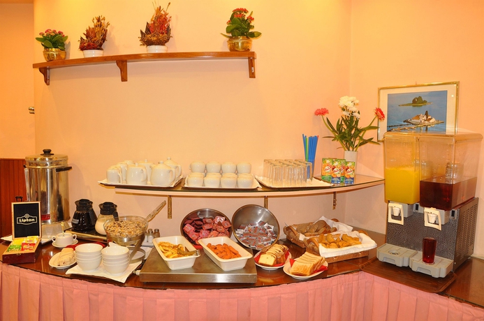 Imagen del bar/restaurante del Hotel Bretagne, Corfu. Foto 3