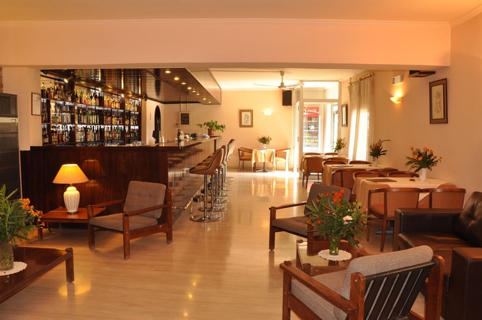 Imagen del bar/restaurante del Hotel Bretagne, Corfu. Foto 4