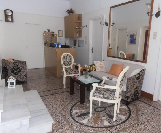 Imagen de los interiores del Hotel Bretagne, Loutraki. Foto 17