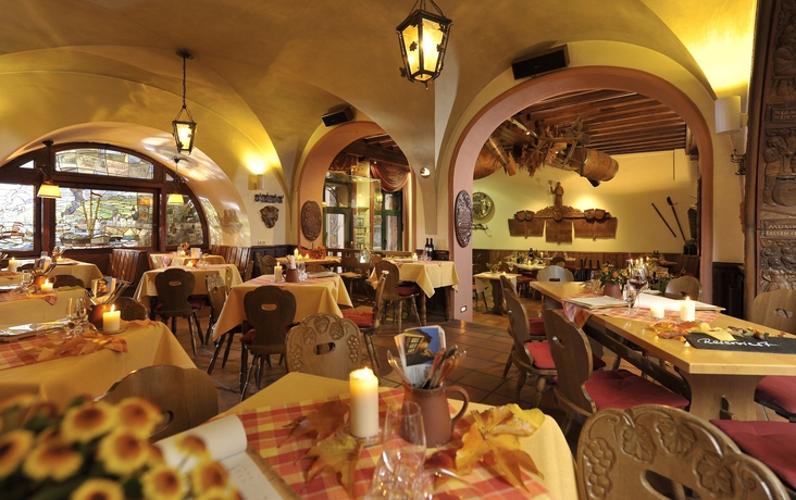 Imagen del bar/restaurante del Hotel Breuer's R&uuml;desheimer Schloss. Foto 8