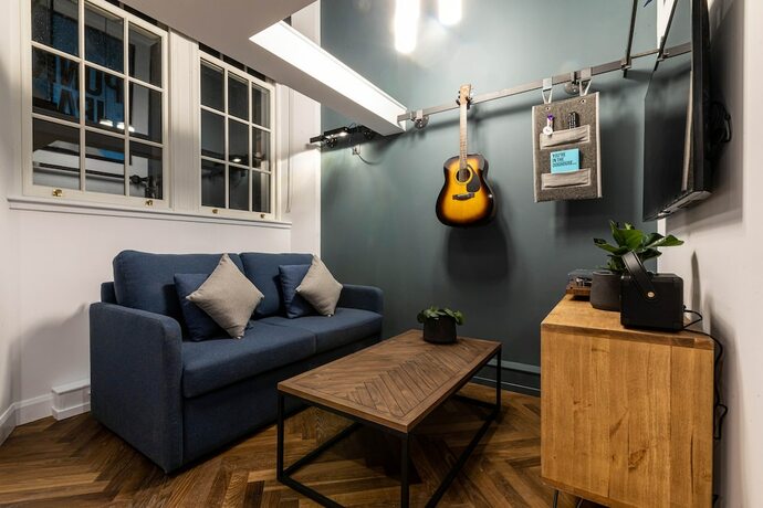 Imagen general del Hotel BrewDog DogHouse Edinburgh. Foto 9