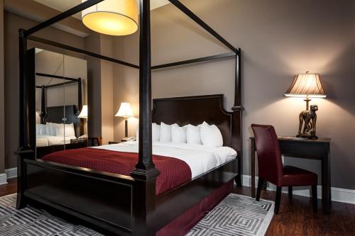 Imagen de la habitación del Hotel Brexton, Trademark Collection by Wyndham. Foto 14
