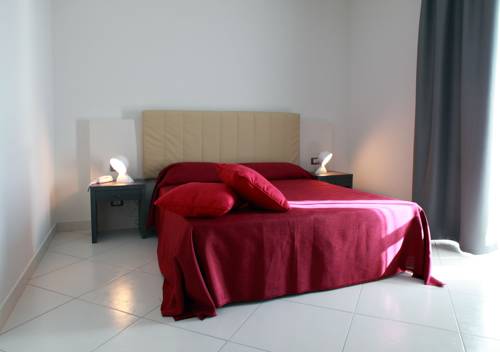 Imagen de la habitación del Hotel Brezza Di Grecale. Foto 11
