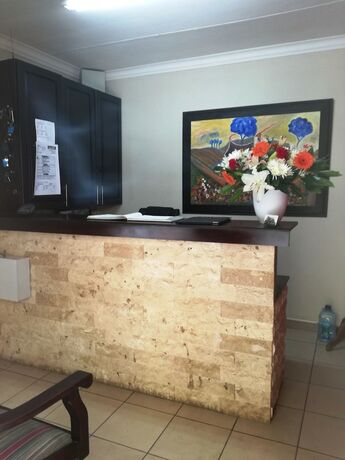 Imagen general del Hotel Bri-Shel Manor. Foto 3