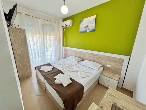 Imagen de la habitación del Hotel Brian, Velipoj&euml;. Foto 4