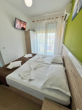 Imagen de la habitación del Hotel Brian, Velipoj&euml;. Foto 5