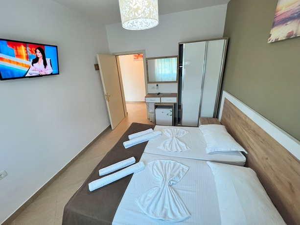 Imagen de la habitación del Hotel Brian, Velipoj&euml;. Foto 14