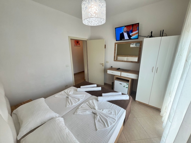 Imagen de la habitación del Hotel Brian, Velipoj&euml;. Foto 15