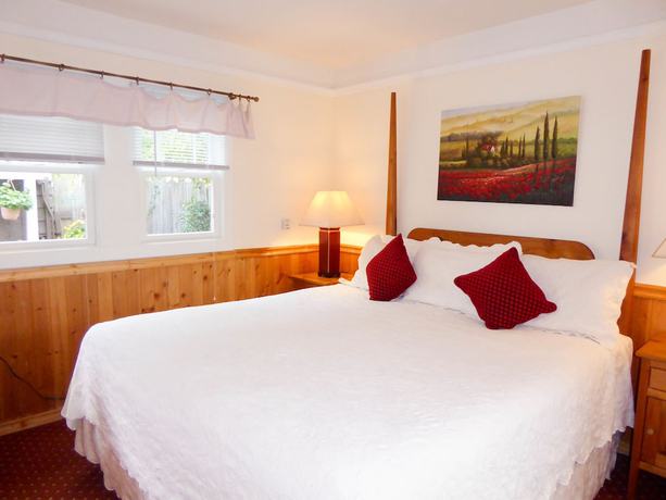 Imagen de la habitación del Hotel Briarwood Inn, Carmel-by-the-Sea. Foto 8