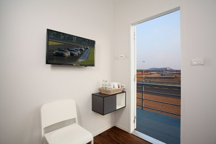 Imagen de la habitación del Hotel Bric Box Hotel Buriram. Foto 13