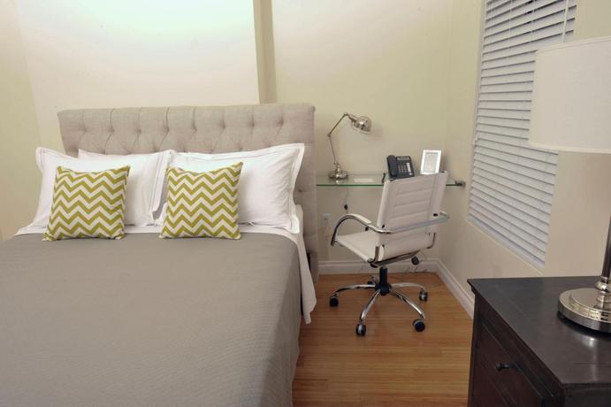 Imagen de la habitación del Hotel Bricco Suites. Foto 4