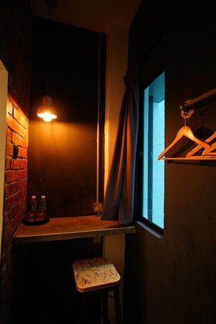 Imagen de la habitación del Hotel Brick Box. Foto 10