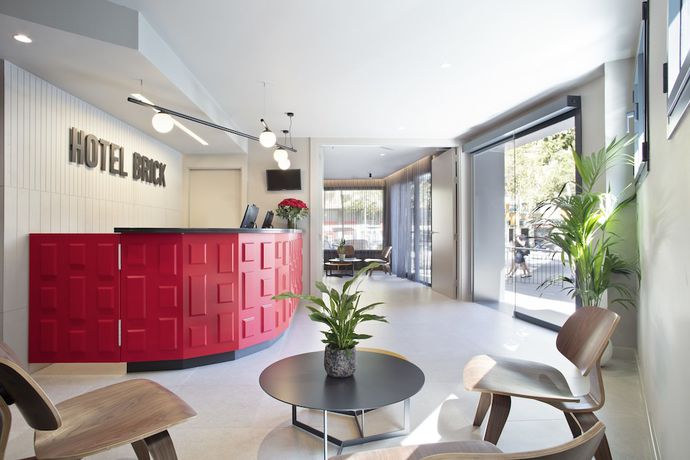 Imagen de los interiores del Hotel Brick. Foto 15