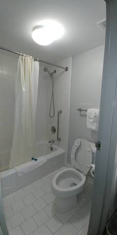 Imagen de la habitación del Hotel Brick Lodge Atlanta/norcross. Foto 6