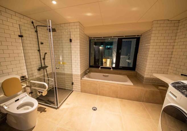 Imagen de la habitación del Hotel Brick, Naha. Foto 6