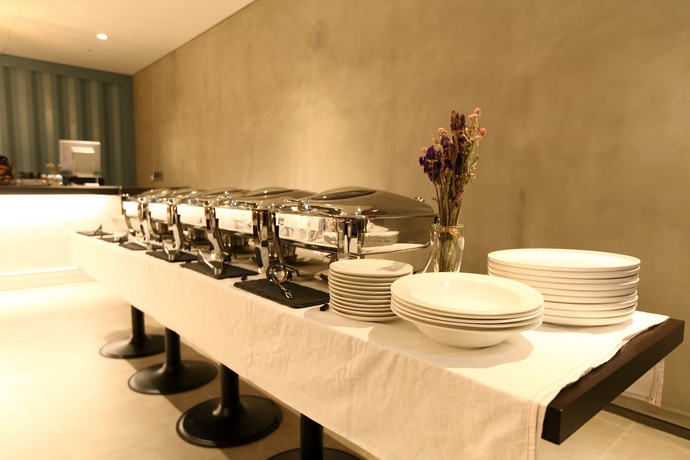 Imagen del bar/restaurante del Hotel Bricks. Foto 3