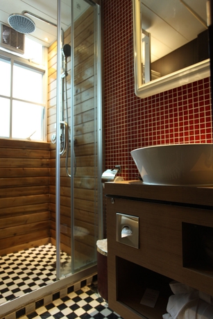 Imagen de la habitación del Hotel Bridal Tea House Yau Ma Tei Arthur Street. Foto 5