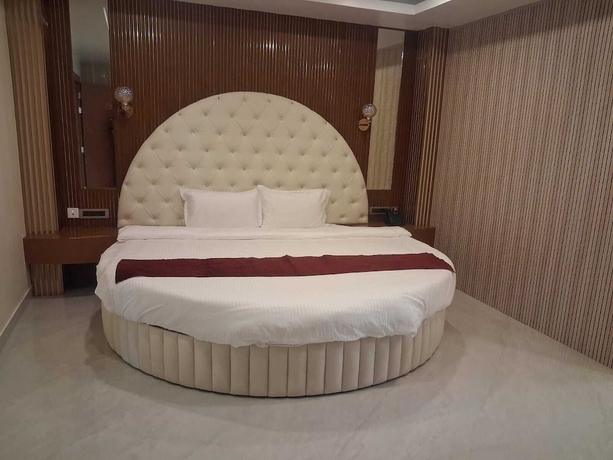 Imagen de la habitación del Hotel Briddhishree Palace. Foto 1
